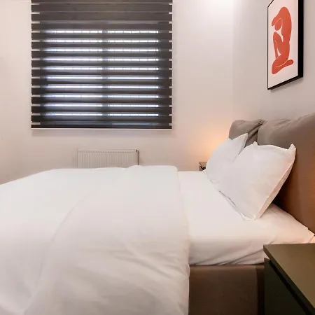 Apartment Liv - Modern Spacious In Gazi Athens
